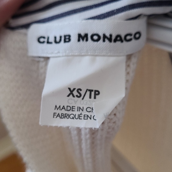 Club Monaco cute top - Picture 3 of 4